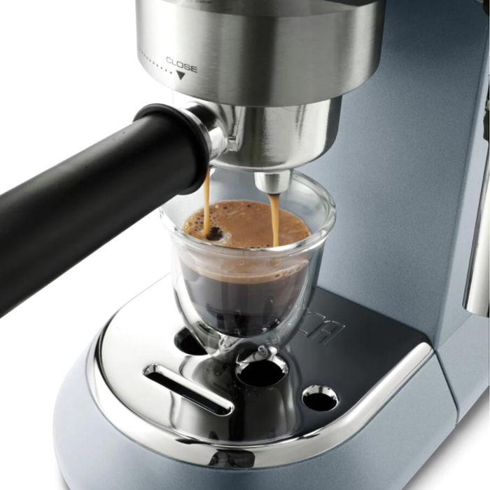 DeLonghi - Dedica Metallics Pump Espresso EC785.AZ | Otten Coffee