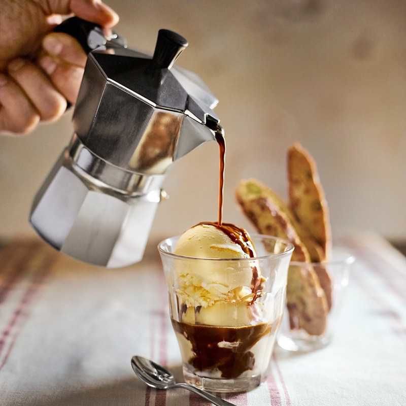 Bialetti Moka Express 2 Cups | Otten Coffee
